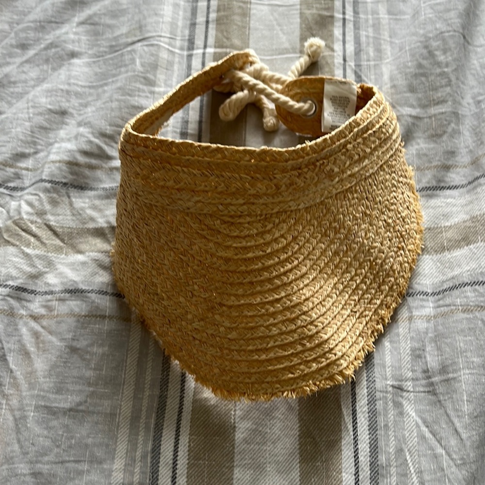 Sun visor hat